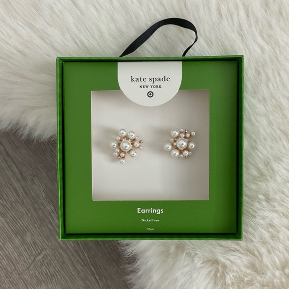 ♠️🤍 kate spade new york x Target Pearl Cluster Stud Earrings - Picture 7 of 7